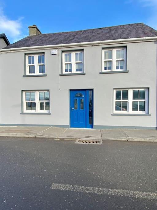 Modern Family Home Castleisland Exterior foto